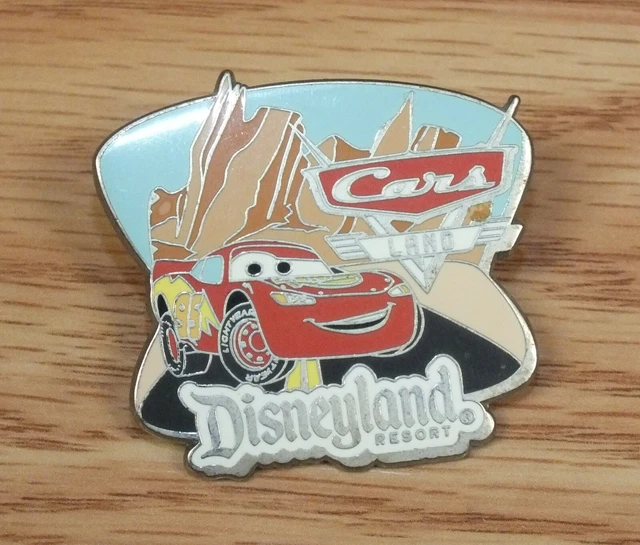 GENUINE DISNEY CARS Land Disneyland Resort Lightning McQueen Trading ...