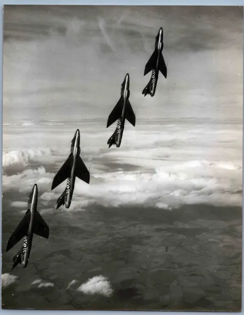 Hawker Hunter F1 Formation Vertical Climb Original Press Photo Raf No.43 Sqn