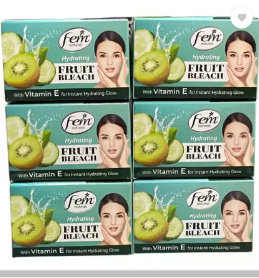 Naturals Fem Hydrating Fruit Bleach with Vitamin E Glowing Skin Fairness 40g