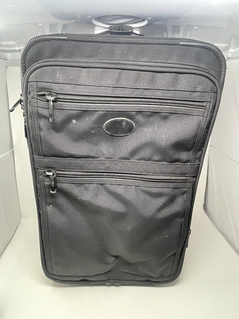 Kirkland Signature 22” Upright Carry On Expandable Wheeled Suitcase w/ Garment