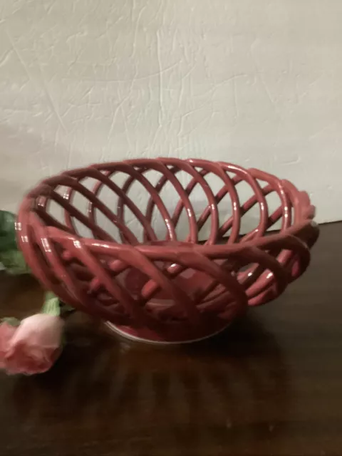 Lindsey Jordan Ceramic Basket Bread Fruit Bowl 10” light burgandy Open Weave