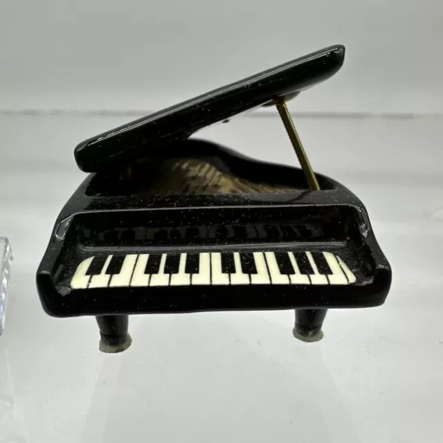 Vintage Miniature Hagen Renaker Piano - E-23