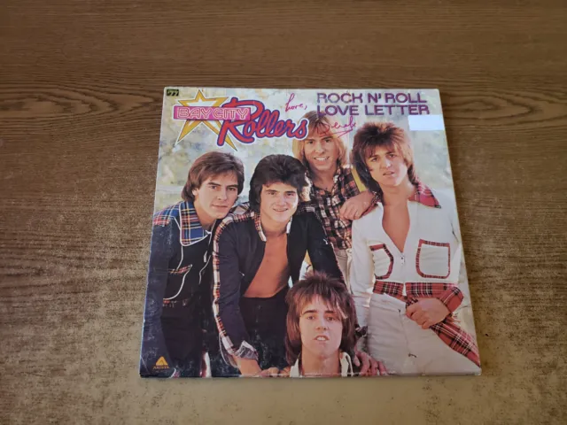 DEREK LONGMUIR SIGNED/VALIDATED 1980s VG+ Bay City Rollers Rock N' Roll4071 LP33