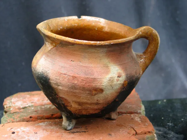 SuperB early 17th Century Dutch ceramic cooking pot cauldron Jan Steen  Delft