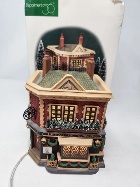 Department 56 58340 Dickens Village Series The Horse And Hounds Pub with Box