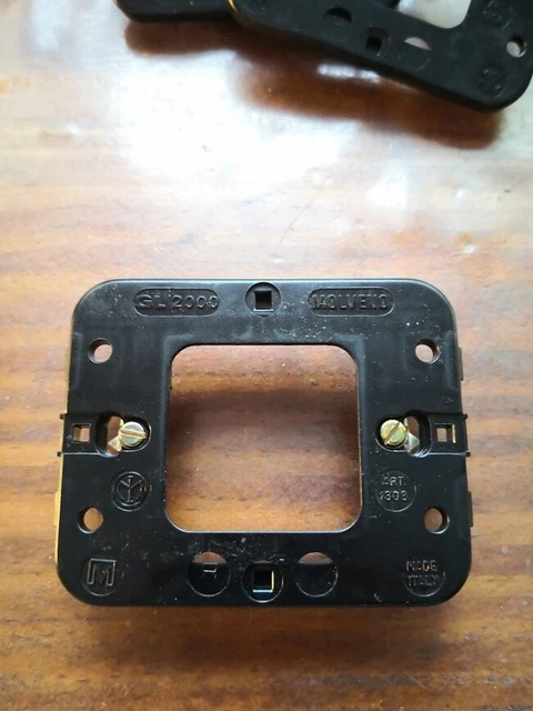 Legrand Molveno GL2000 TV-Steckdose Braun – Artikel 2660, Original Neu