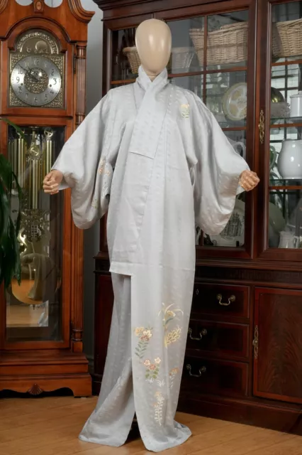 Dear Vanilla Japanese Silk Kimono Women's Robe Gown Authentic Japan Vintage Mint