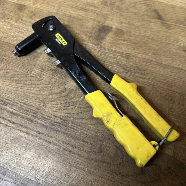 Stanley MR33 Riveter Pistola a mano con rivetto 3 taglie attaccata