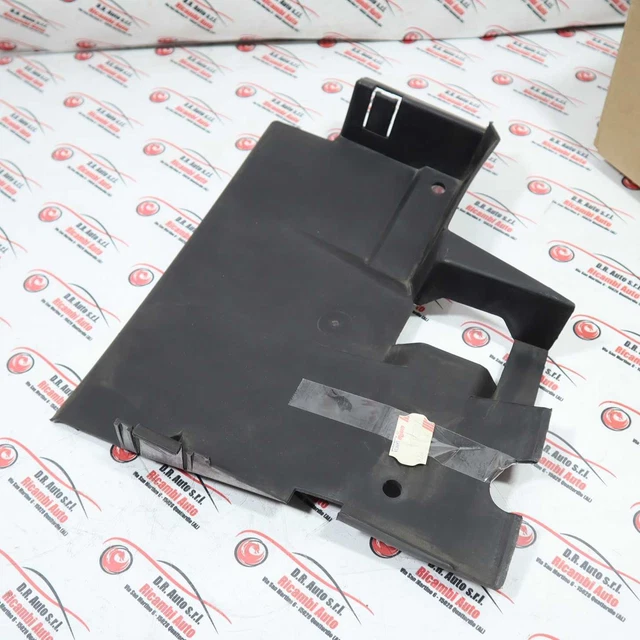 Abri Dx Radiateur Fiat Uno Cod. 7628034 Neuf Original