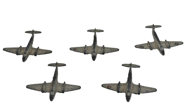 Miniature Avion Dinky Toys - Gloster Meteor - Métal - Années 60 - 6,5x6,5cm