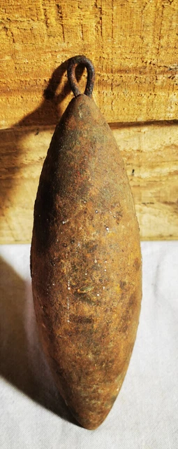 Ancien Poids En Fonte De 1 Kg - Objet Vintage Ou Jouet Pour Enfants - Occasion