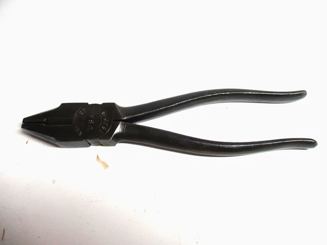 vintage Kraeuter USA #1830-8 combination lineman's pliers