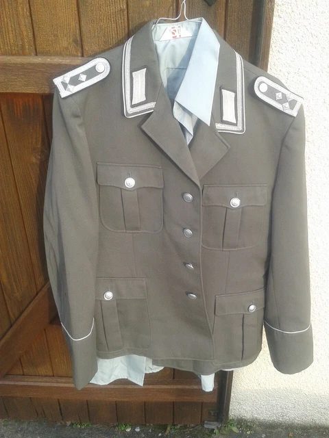 VESTE PANTALON et chemise militaire ex allemagne de l est DDR