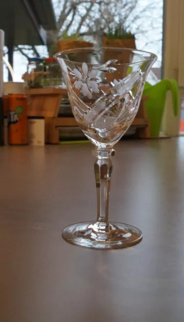 Kristall-Gläser mit wunderschönem Kristallschliff - Florales Design