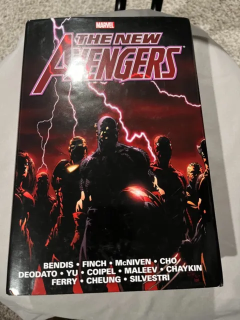 The New Avengers Omnibus Vol 1.  Brian Michael Bendis Rare OOP
