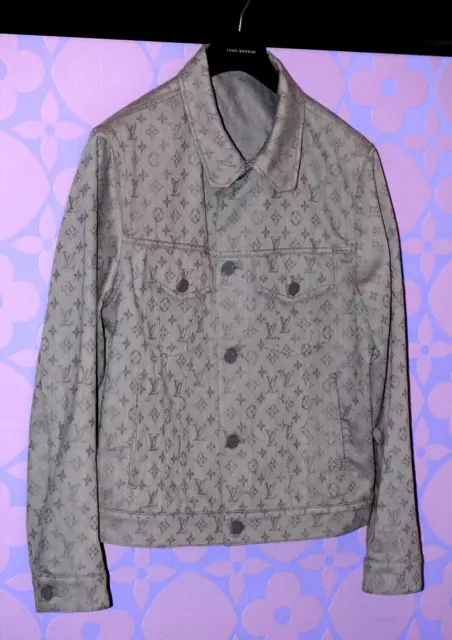 Louis Vuitton Fringed Monogram Boyhood Denim Jacket Argent Lavande. Size 52