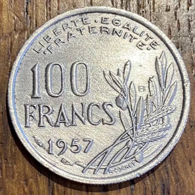 Piece De 100 Francs Cochet 1957 B (1018) Subit Nettoyage Agressif. Voir Photos