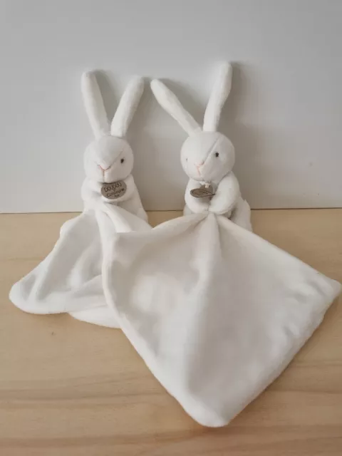 Doudou et compagnie lapin gris beige mouchoir blanc Douce Nuit