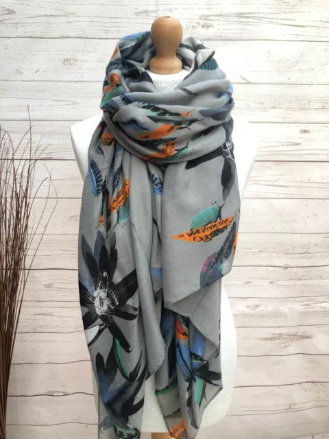 Ladies Multi Feathers Floral Print GREY Fashion Scarf