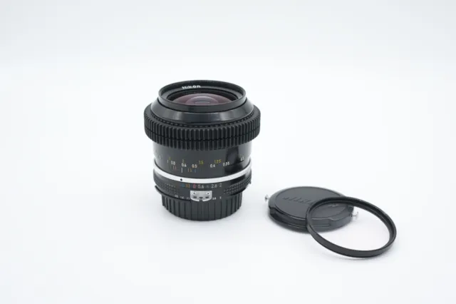 MINT Nikon Nikkor 28mm f/2 AI Lens w/ UV Filter and Detachable Focus Gear