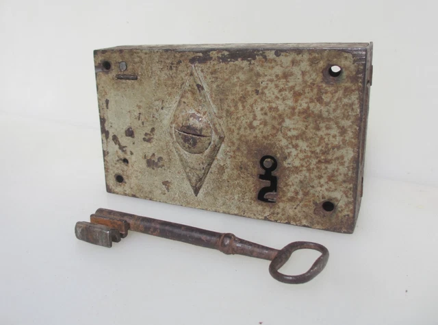 LARGE ANTIQUE IRON Door Rim Lock Old Victorian Georgian Key 7.5