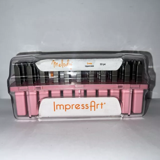 ImpressArt Melody Font 3 mm caja superior juego de estampado de metal 33 piezas artesanía artesanía