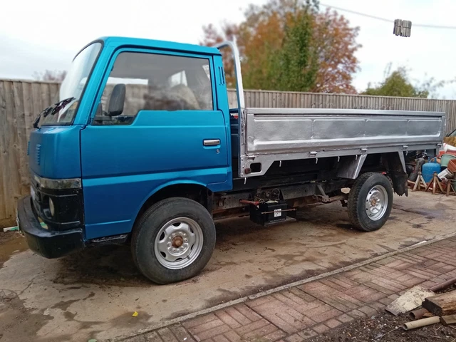 Tiipper NISSAN CABSTAR F22/H40 2.3 D 1989 Tipper Repairs/spares Export Barnfind ...