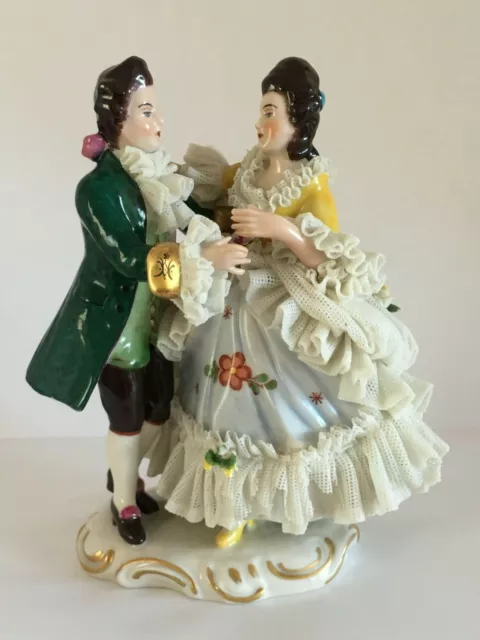 Vintage  Dresden Porzellanfigur-Tanzendes Paar