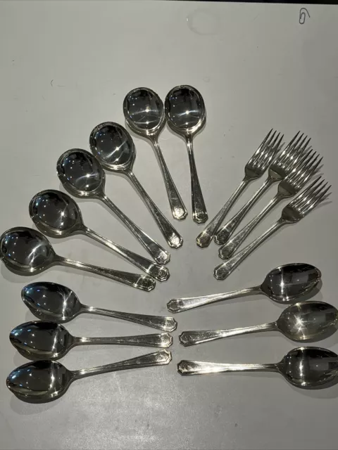 S077 Insignia Silver Plate Cutlery Art Deco Soup Spoon 6 Fork 4 Spoon 6