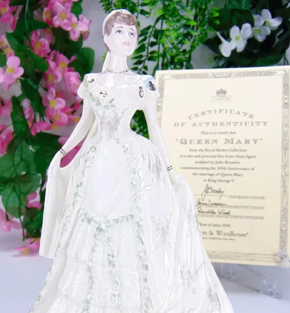 Coalport Figurine Queen Mary Royal Brides Limited Edition Certificate and Base