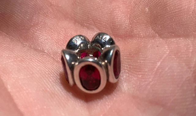 Authentic Pandora Charm Ruby Red CZ Oval Lights 790311SRU Sterling 925 Ale