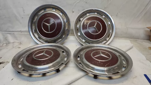 4x Orig Mercedes Oldtimer Radkappen 14 Zoll BRAUN W108 W116 W118 W123