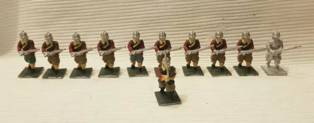 25mm Minifigs. ECW. ROUNDHEAD  MUSKETEERS x10 (ECW21). Painted metal figs.