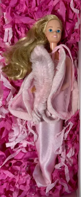 Vintage 1981 Mattel Pink  & Pretty Barbie, aka Pretty in Pink Doll #3354