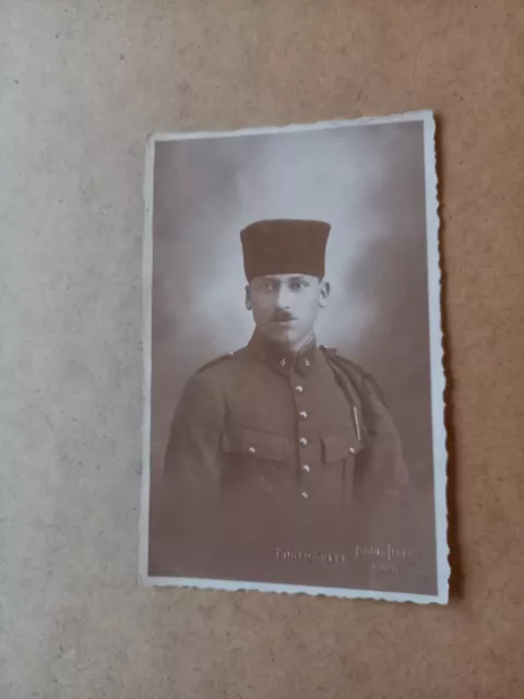 CARTE PHOTO  MILITAIRE  homme  sur  le col  4  PHOTOGRAPHE  PAVIA TUNIS TUNISIE