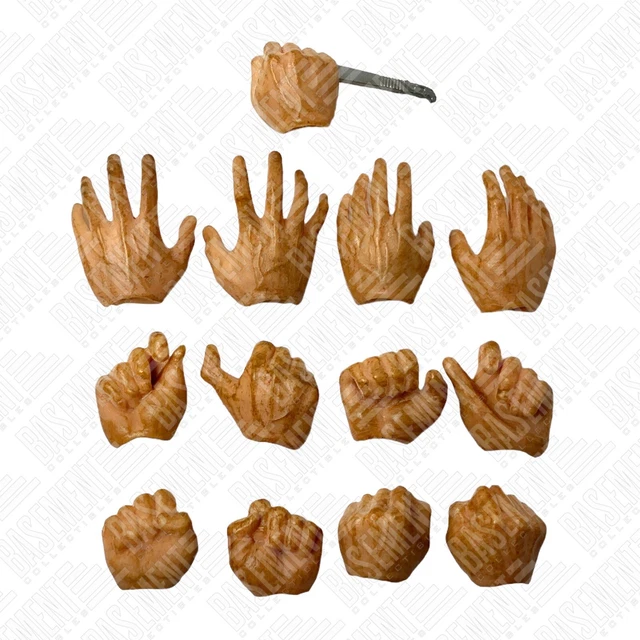 Mezco One:12 Michael Myers - Thirteen Interchangeable Hands Halloween 1:12 Scale