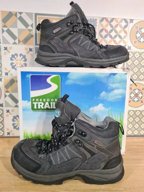 ADVENTURIDGE TENTEX Walking Hiking Boots Size UK 4 15.00