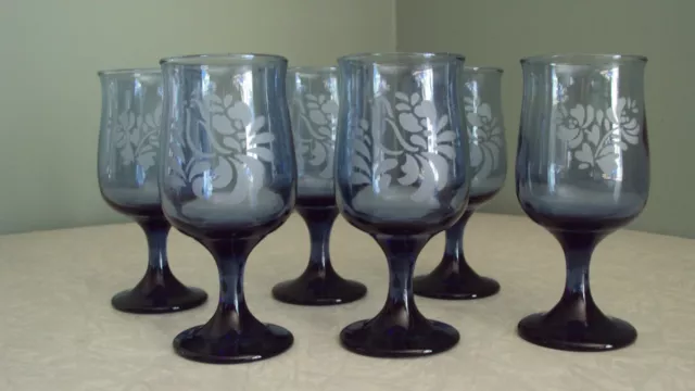 Set of 6 Vintage Pfaltzgraff Folk Art Blue Etched Stem Wine Glasses 8 oz EUC