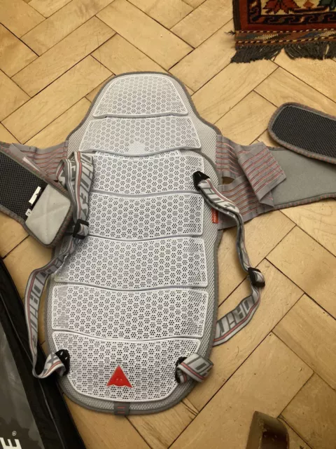 Dainese Active Shield Rückenprotektor Gr. L 2