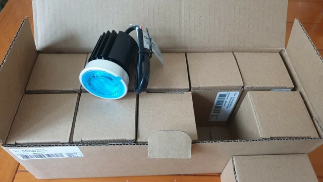 TRIDONIC SLA DC G2 50mm 700lm 930 36D SNC 1x faretto led per 10 articoli £100