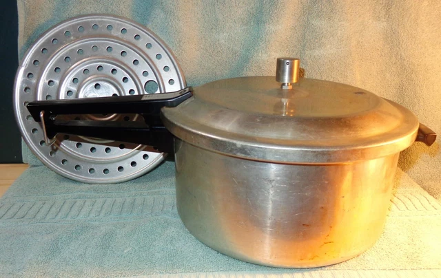 Mirro matic hotsell pressure cooker weight