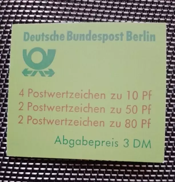 Deutsche Bundespost Berlin - 8 Postwertzeichen / Abgabepreis 3 DM