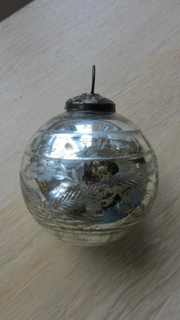 Œuf vert | Azov | Décoration de sapin de Noël en verre soufflé à la main | Œuf style Fabergé | Décorations de Noël en verre | Boules de Noël - France