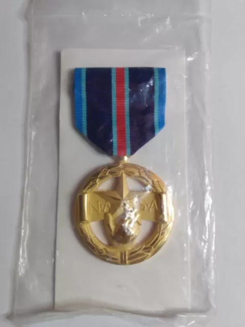 Vintage NASA Exceptional Bravery Medal