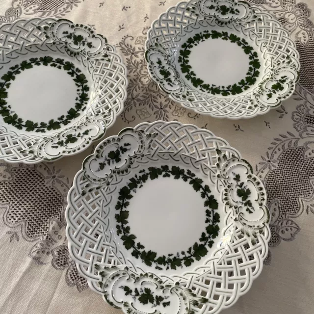 3 x Meissen Durchbruchteller 20,5 cm  Porzellan Weinlaub   / Vitrinenware !