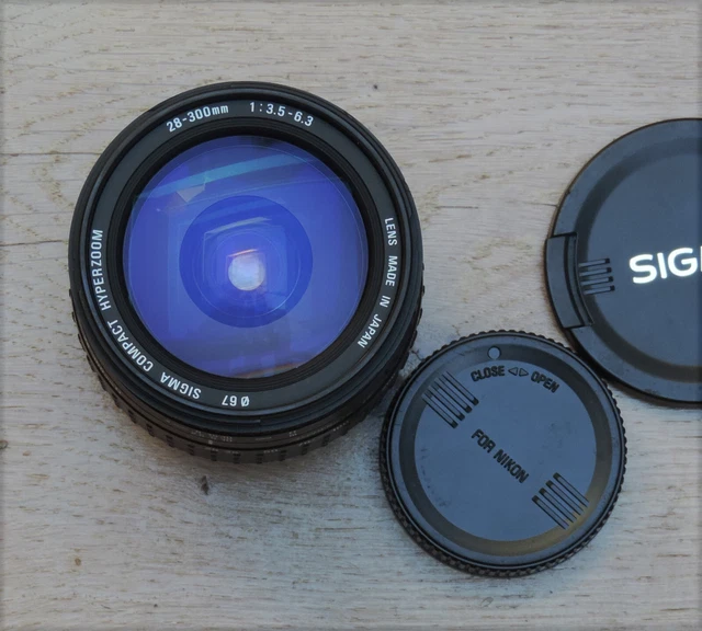 28-300 mm 1 : 3.5-6.3 D Sigma Aspherical IF pour Nikon AF