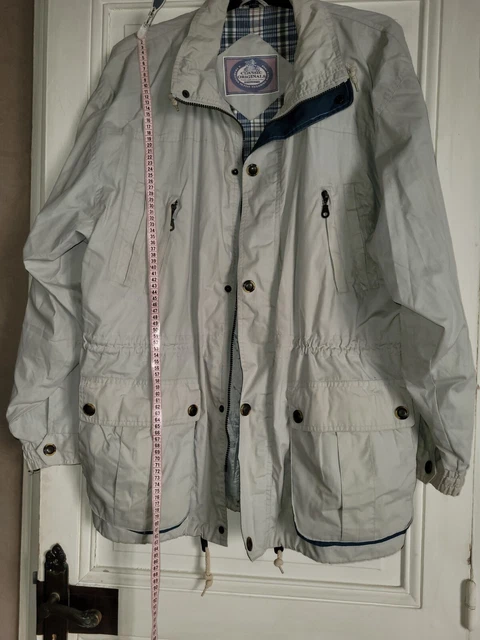 C A PARKA HOMME Couleur Se Rapprochant Du Blanc Casse Photos