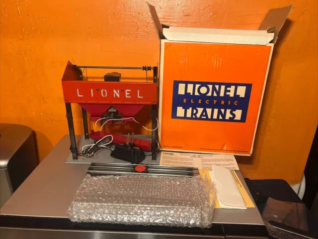 Lionel Electric Trains Operating Coaling Station 6-2315 1983 (OPEN BOX)