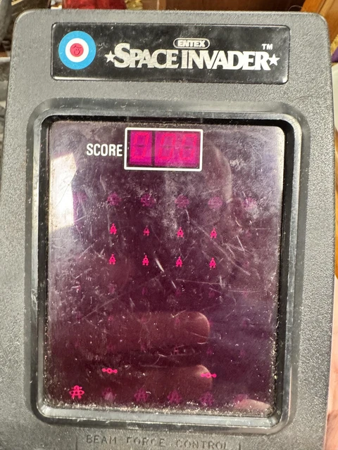 1980 ENTEX SPACE Invaders Handheld Portable Video Arcade Game EUR 60,00 - FR