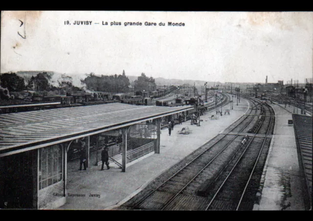JUVISY-sur-ORGE (91) GARE animée Coté QUAI en 1924